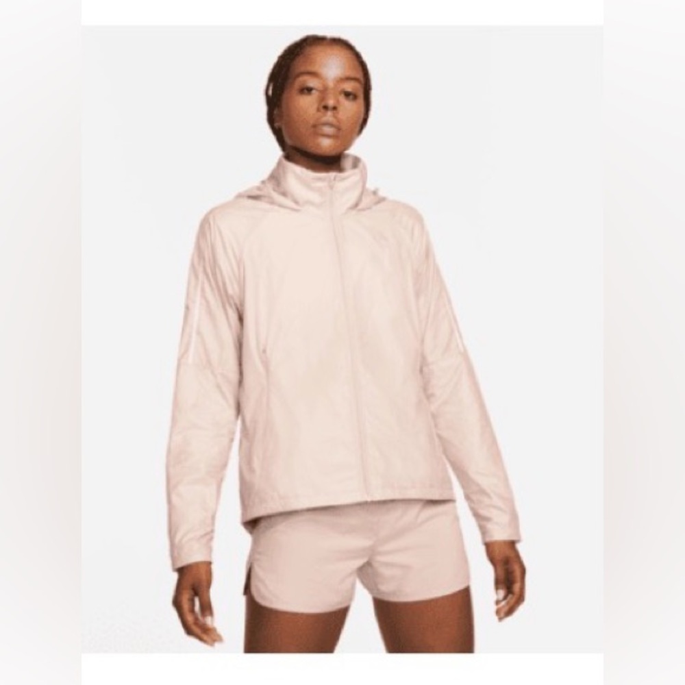 NIKE Shield Jacket